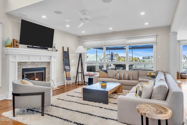 $3,499,000 | 254 Harbor Court, Lavallette, NJ 08735