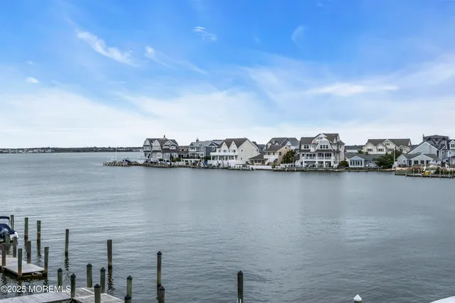 $3,499,000 | 254 Harbor Court, Lavallette, NJ 08735