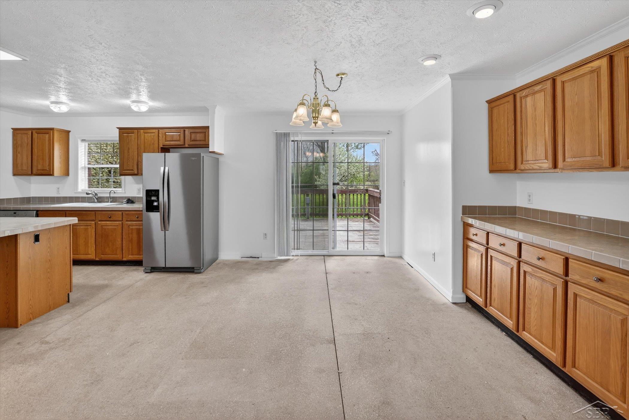 11087 Pierce Road Freeland, MI 48623 - Photo 9 of 98