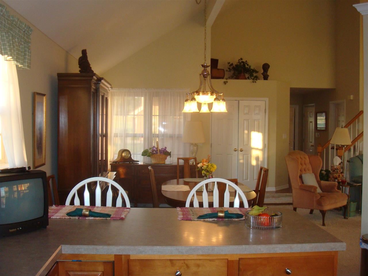 18924 Roscommon Road Evansville, IN 47725 - Photo 5 of 27 Gallery Image 5