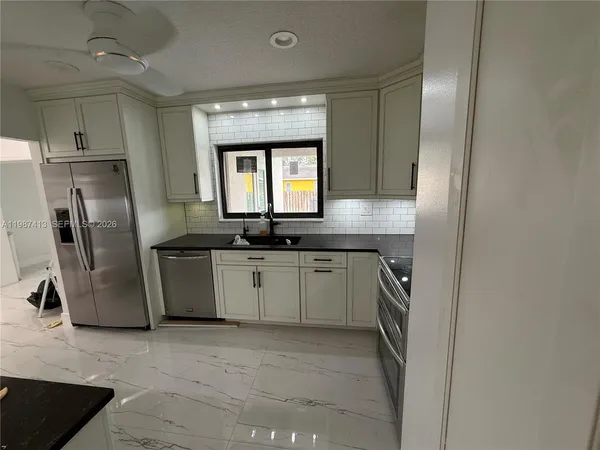 $4,500 | 11100 Northwest 21st Street, Sunrise, FL 33322
