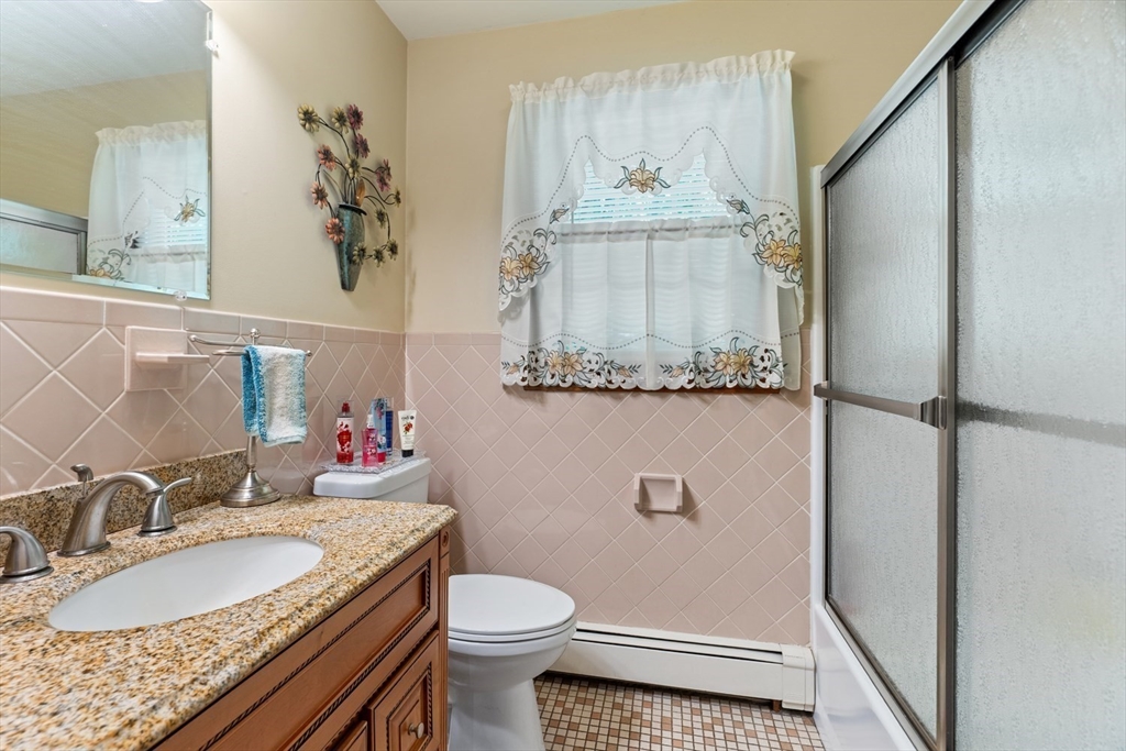 224 Perryville Road Rehoboth, MA 02769 - Photo 20 of 28
