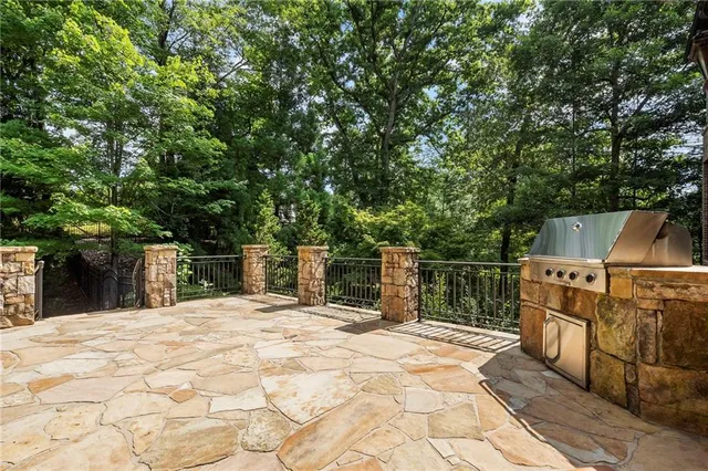 $2,975,000 | 989 Middle Fork Trail, Suwanee, GA 30024