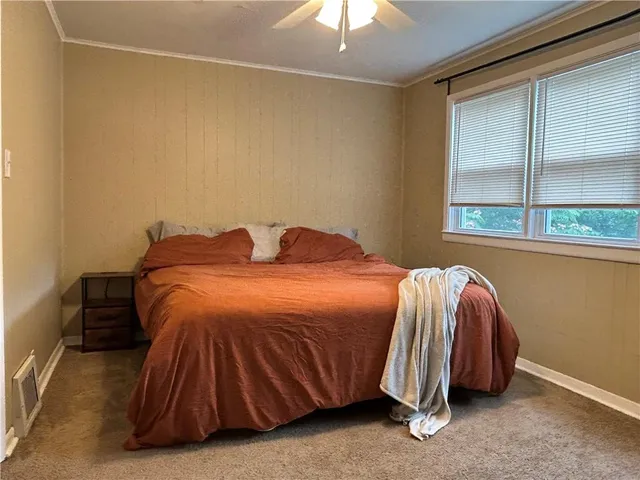 $190,000 | 626 West Kansas Street, Pittsburg, KS 66762