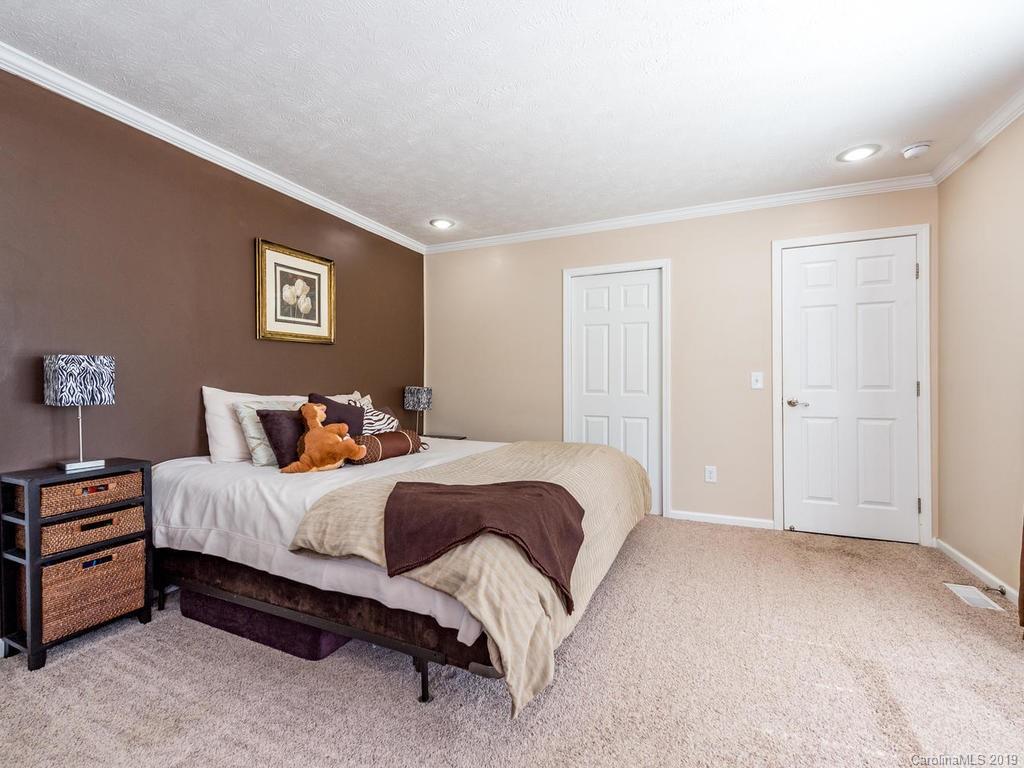 303 Flint Hill Road Alexander, NC 28701 - Photo 13 of 36 Gallery Image 13