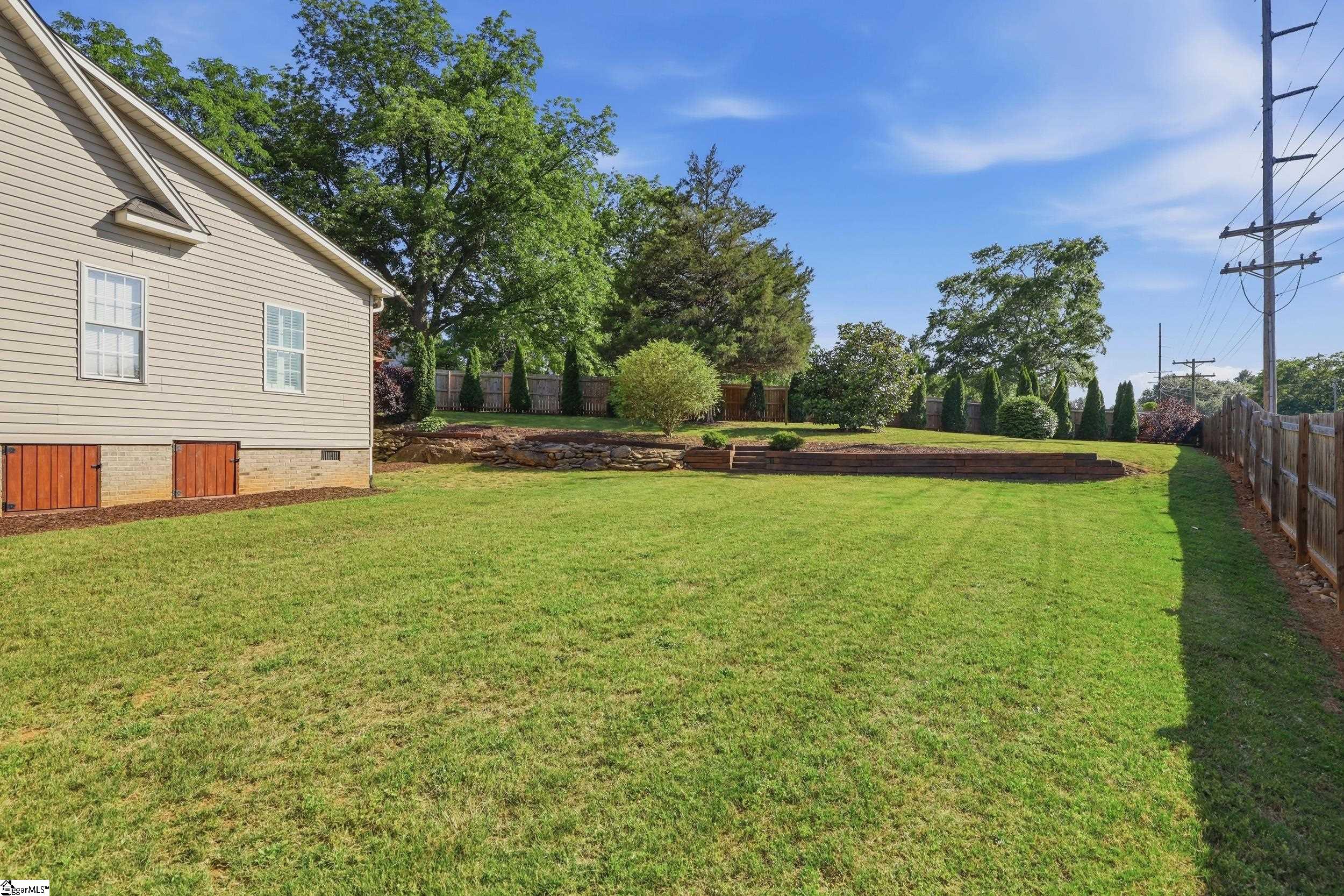 317 Squires Creek Road Simpsonville, SC 29681 - Photo 33 of 42