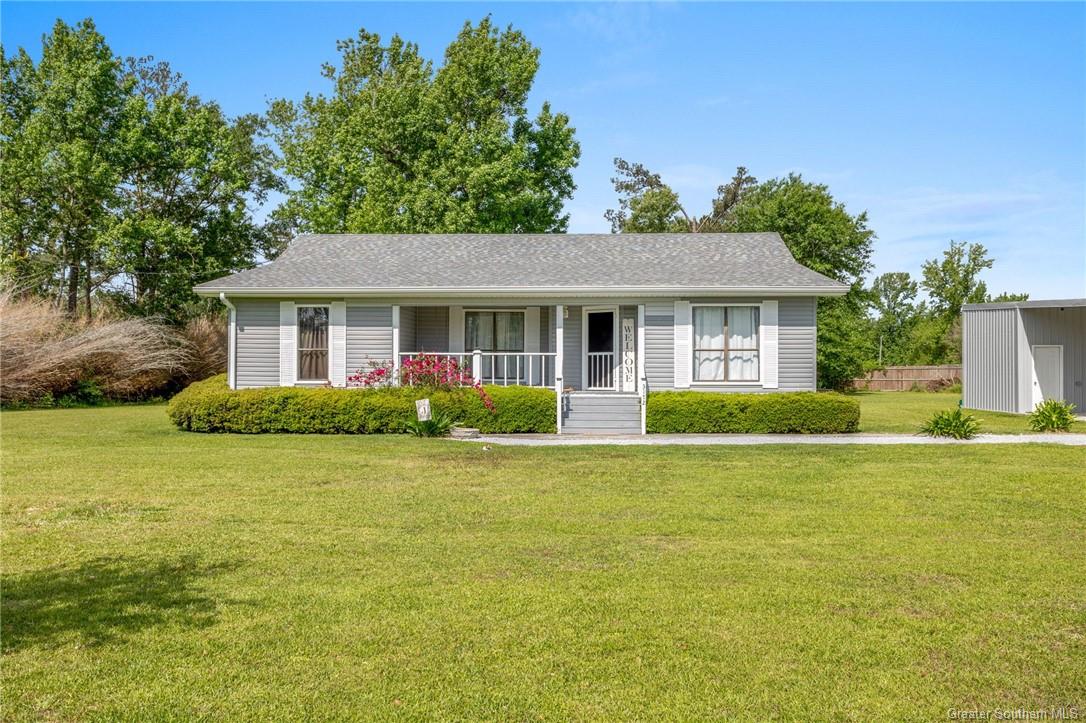 3172 Angela Loop Sulphur, LA 70663 - Photo 1 of 17