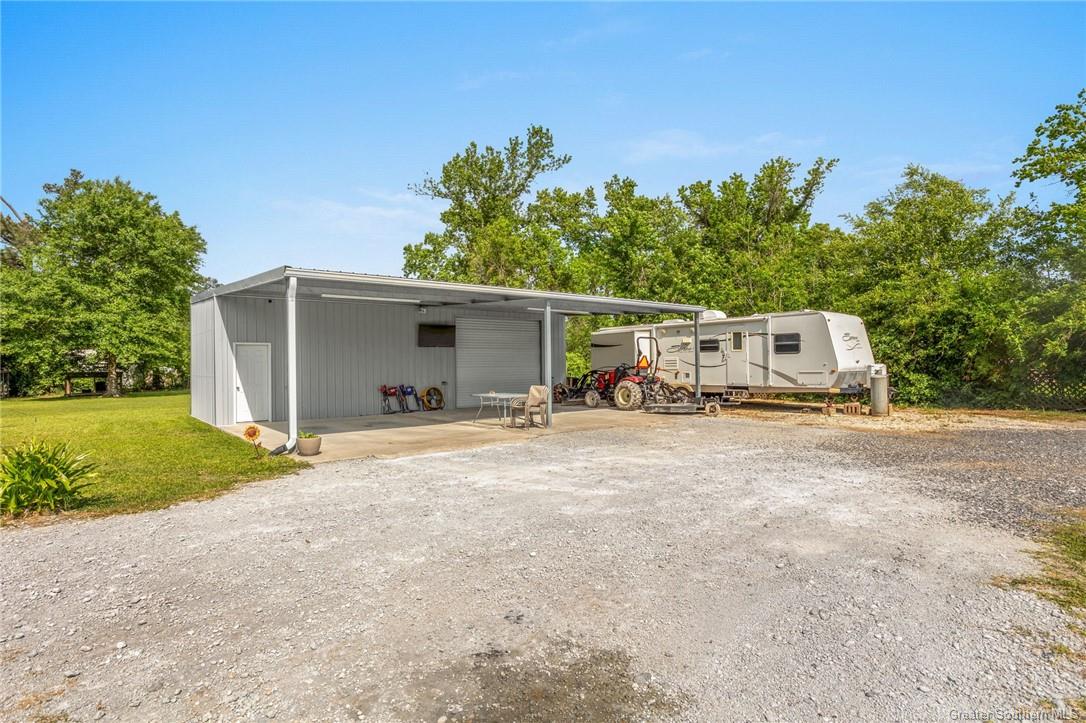 3172 Angela Loop Sulphur, LA 70663 - Photo 3 of 17