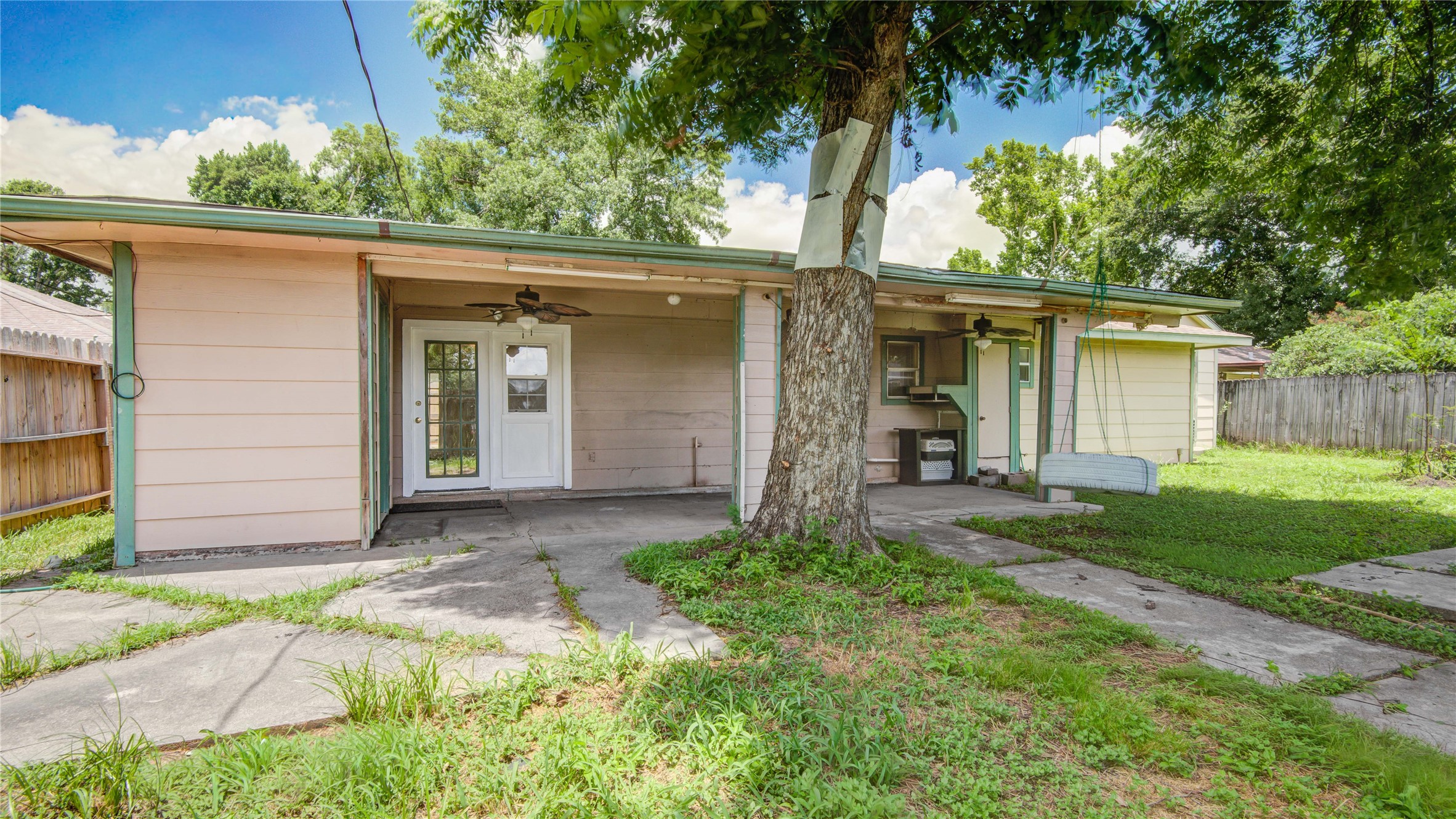 8565 Ridgepoint Drive Houston, TX 77055 - Photo 41 of 43