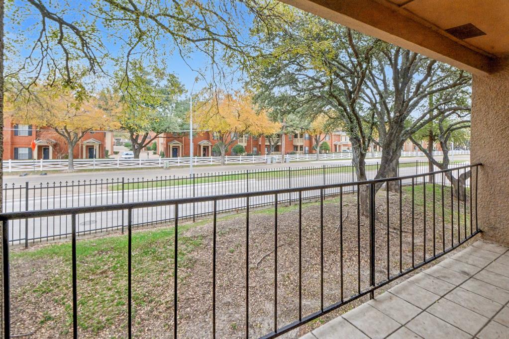 5300 Keller Springs Road, Unit 2090 Dallas, TX 75248 - Photo 32 of 37