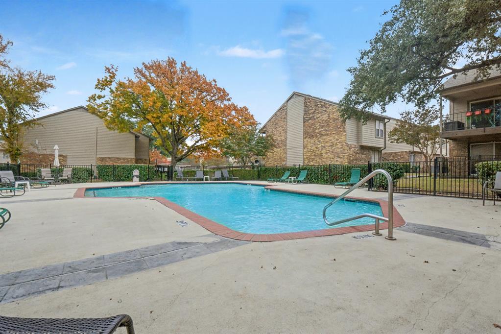 5300 Keller Springs Road, Unit 2090 Dallas, TX 75248 - Photo 35 of 37