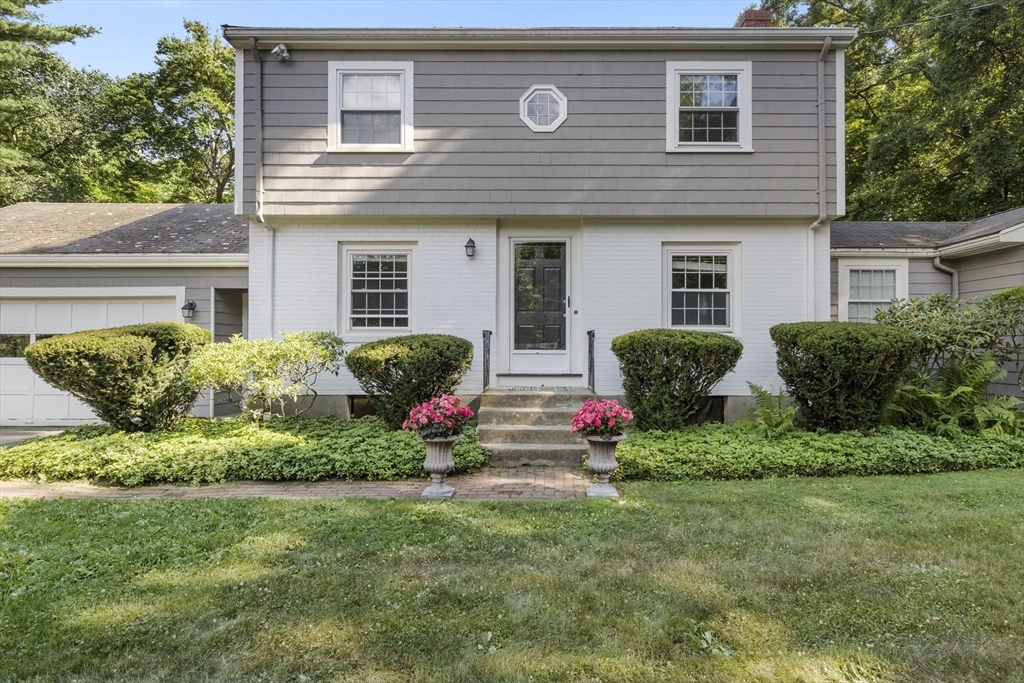 216 Claybrook Road Dover, MA 02030 - Photo 2 of 21