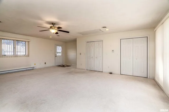 $139,900 | 516 South Safford Street, Christopher, IL 62822