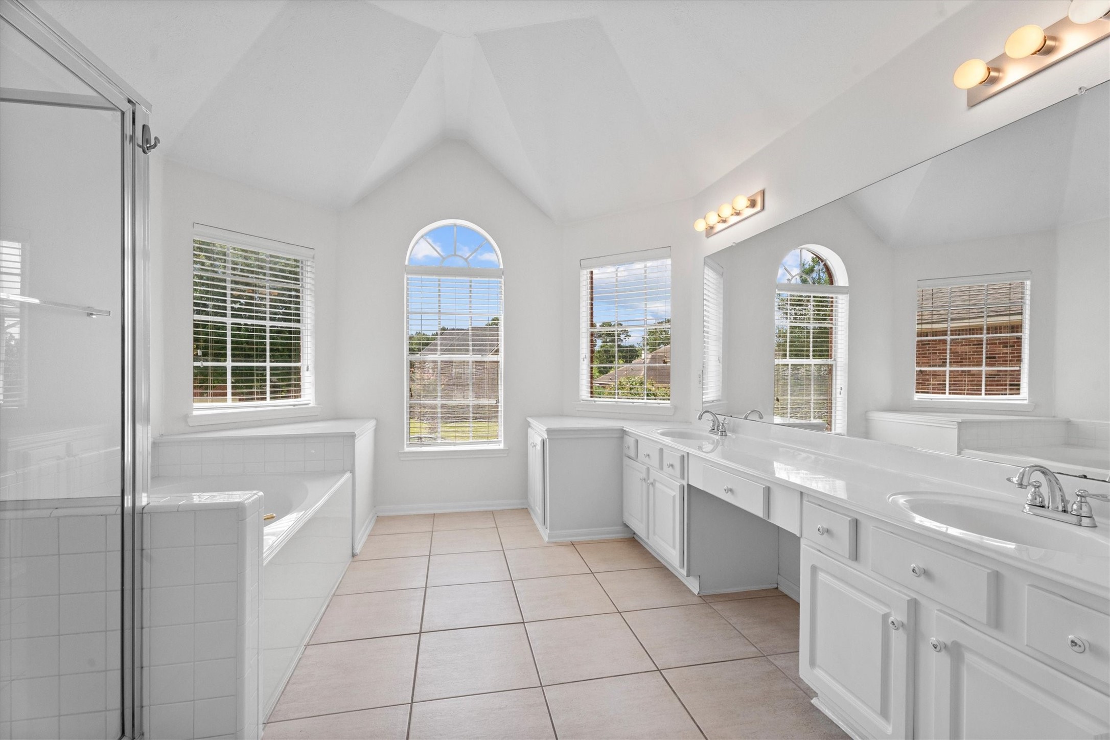 9218 Memorial Pines Way Spring, TX 77379 - Photo 15 of 28 Gallery Image 15