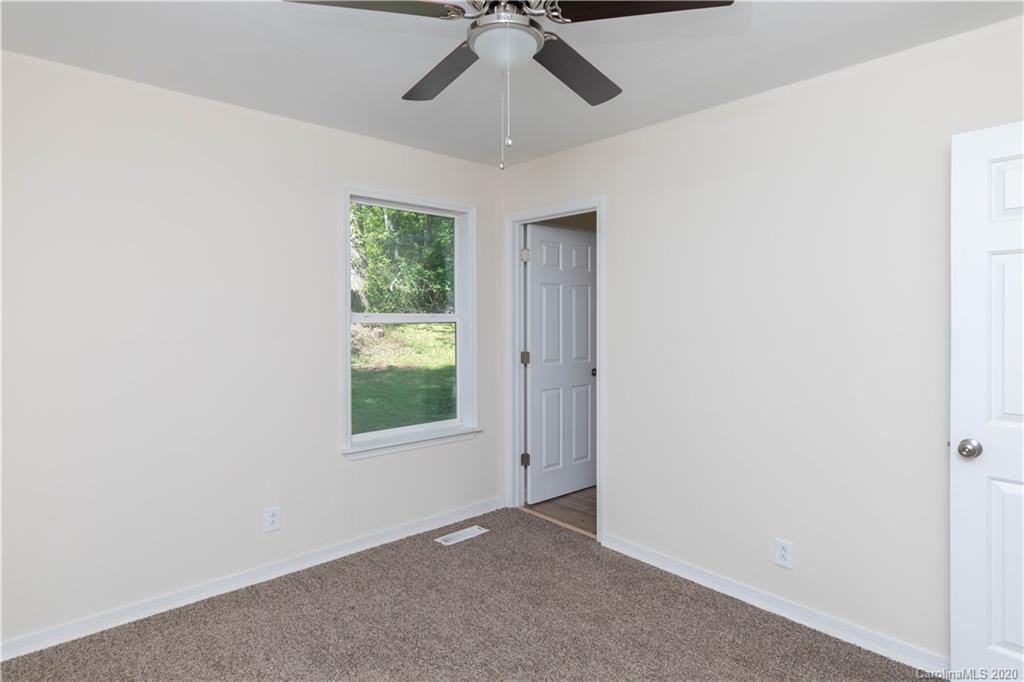 209 Valley Road York, SC 29745 - Photo 10 of 19 Gallery Image 10