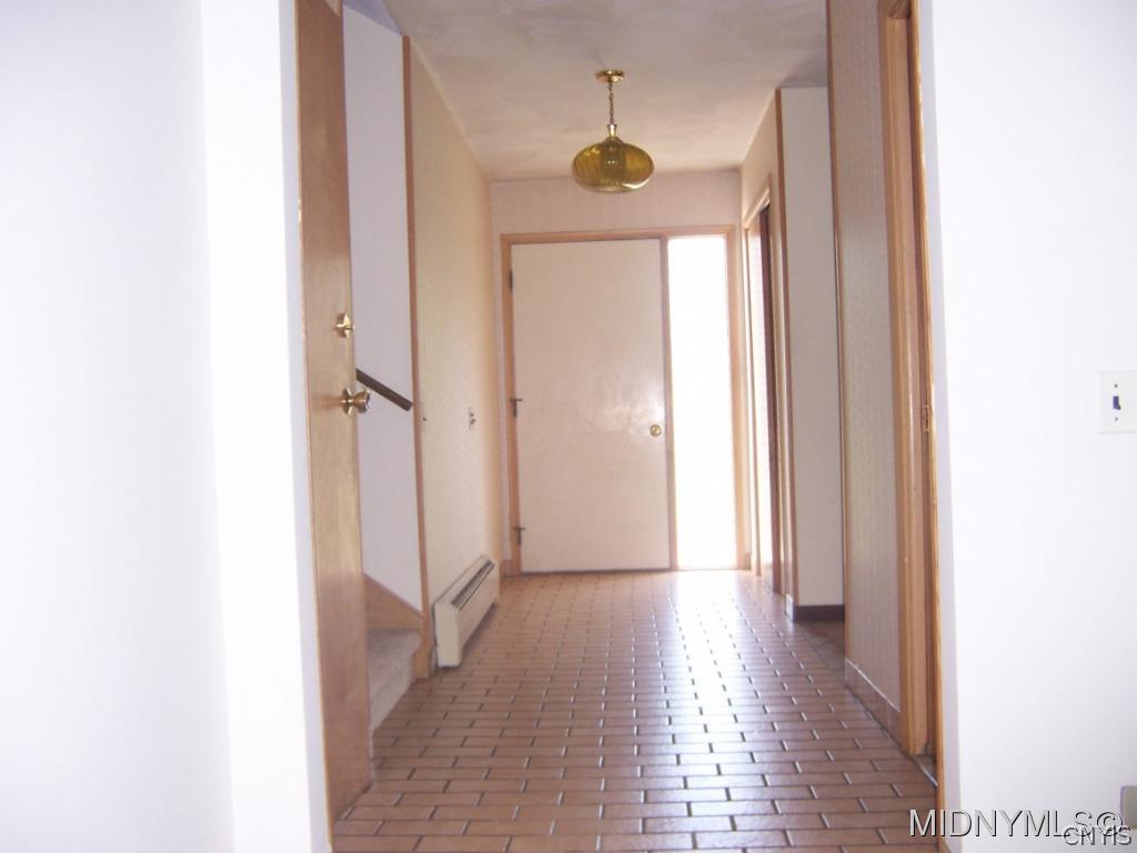 16 Russet Bush Road Utica, NY 13501 - Photo 7 of 18