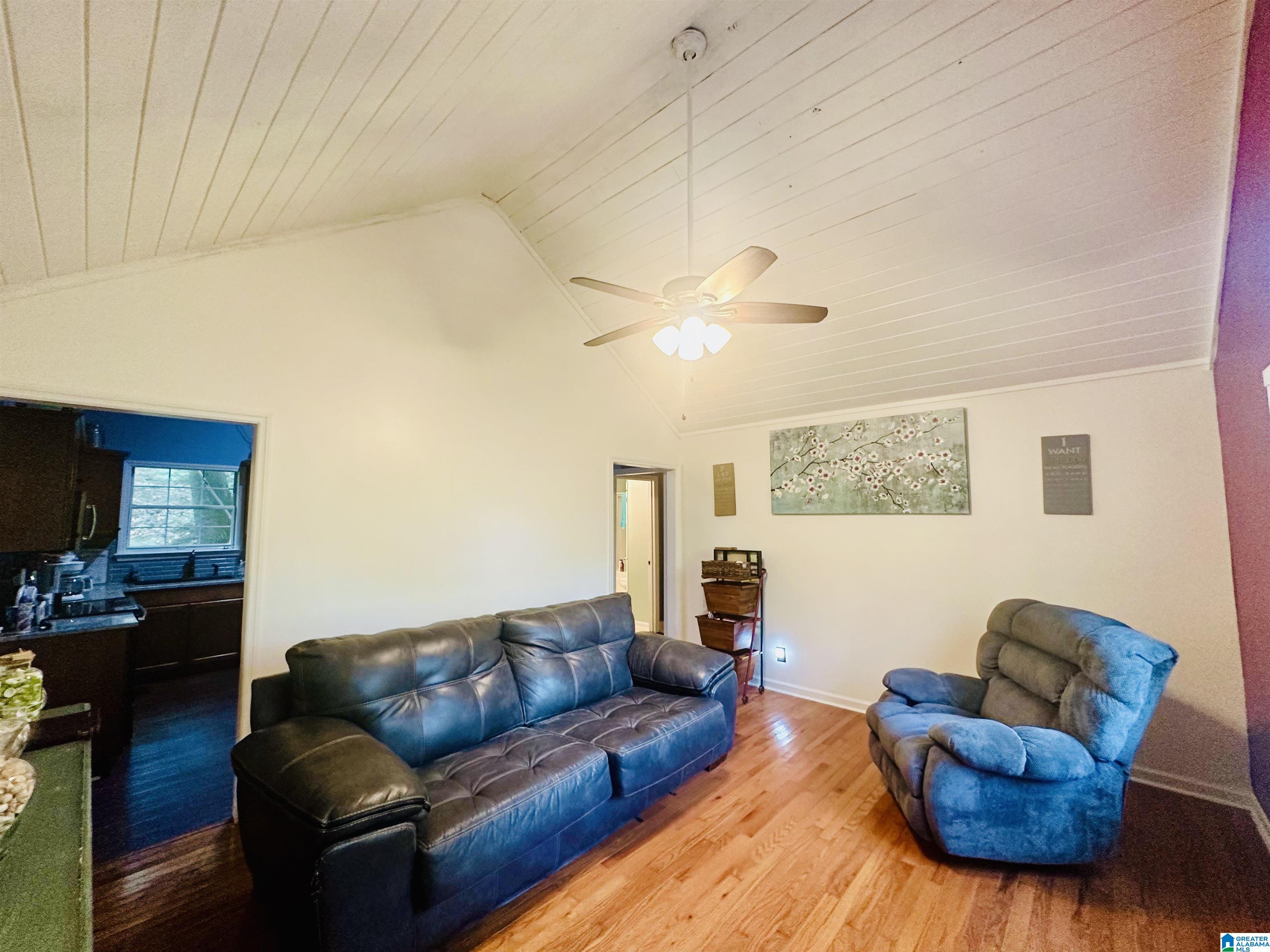 1024 Poplar Trail Warrior, AL 35180 - Photo 11 of 32