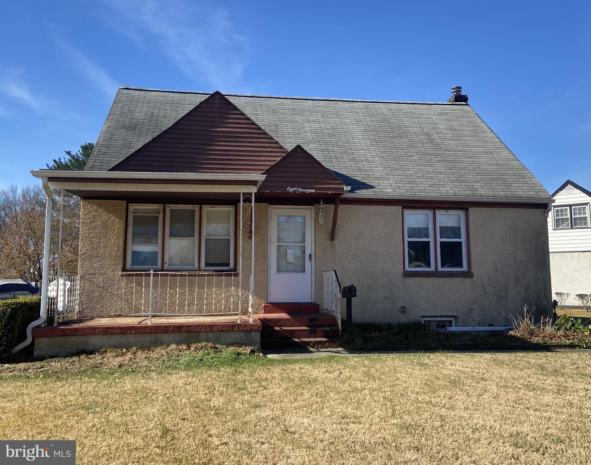 800 Kenyon Lane Newark, DE 19711 - Photo 1 of 16 Charming home with classic architectural details.