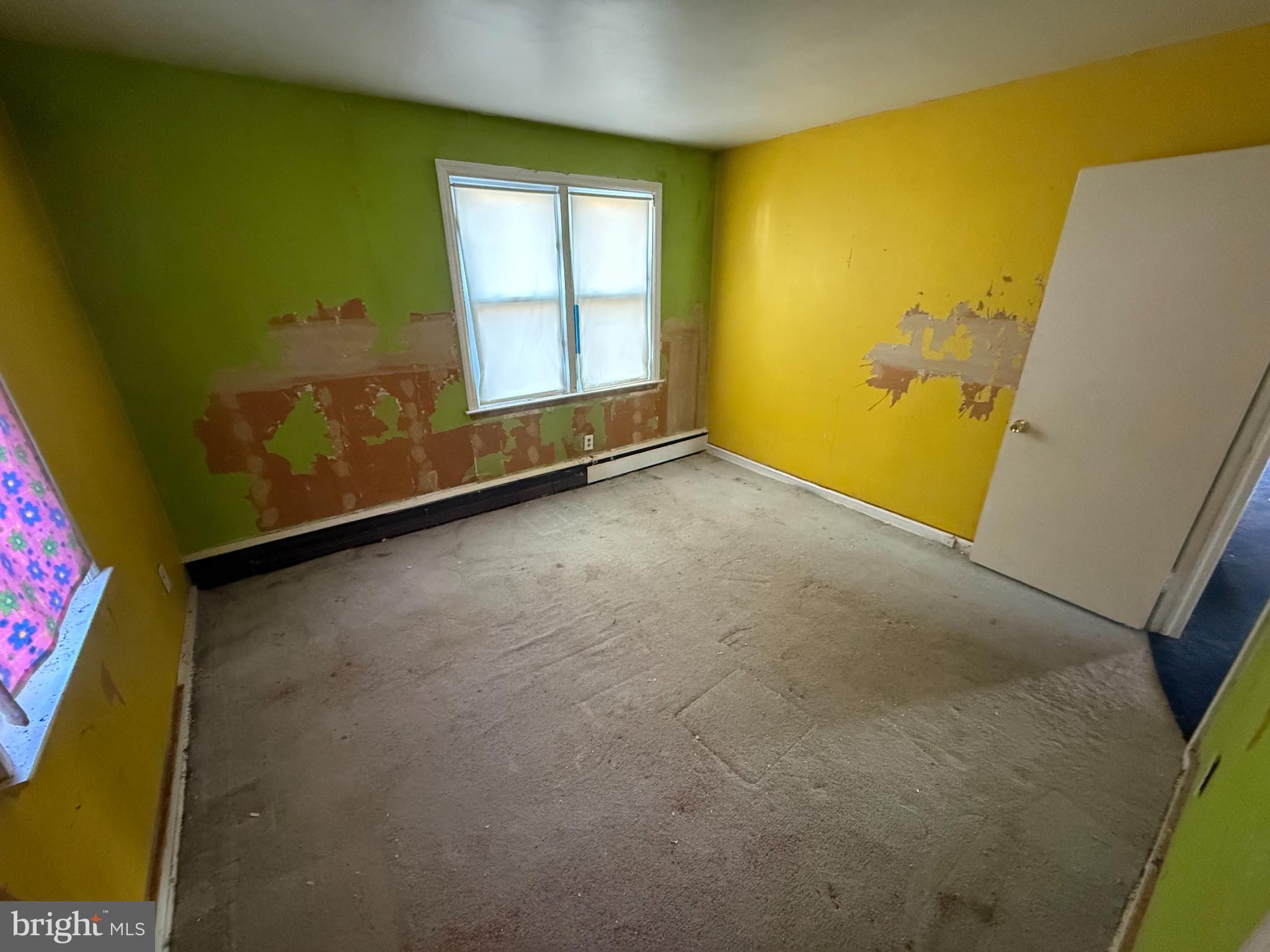 800 Kenyon Lane Newark, DE 19711 - Photo 10 of 16 Vibrant potential in a blank canvas room.