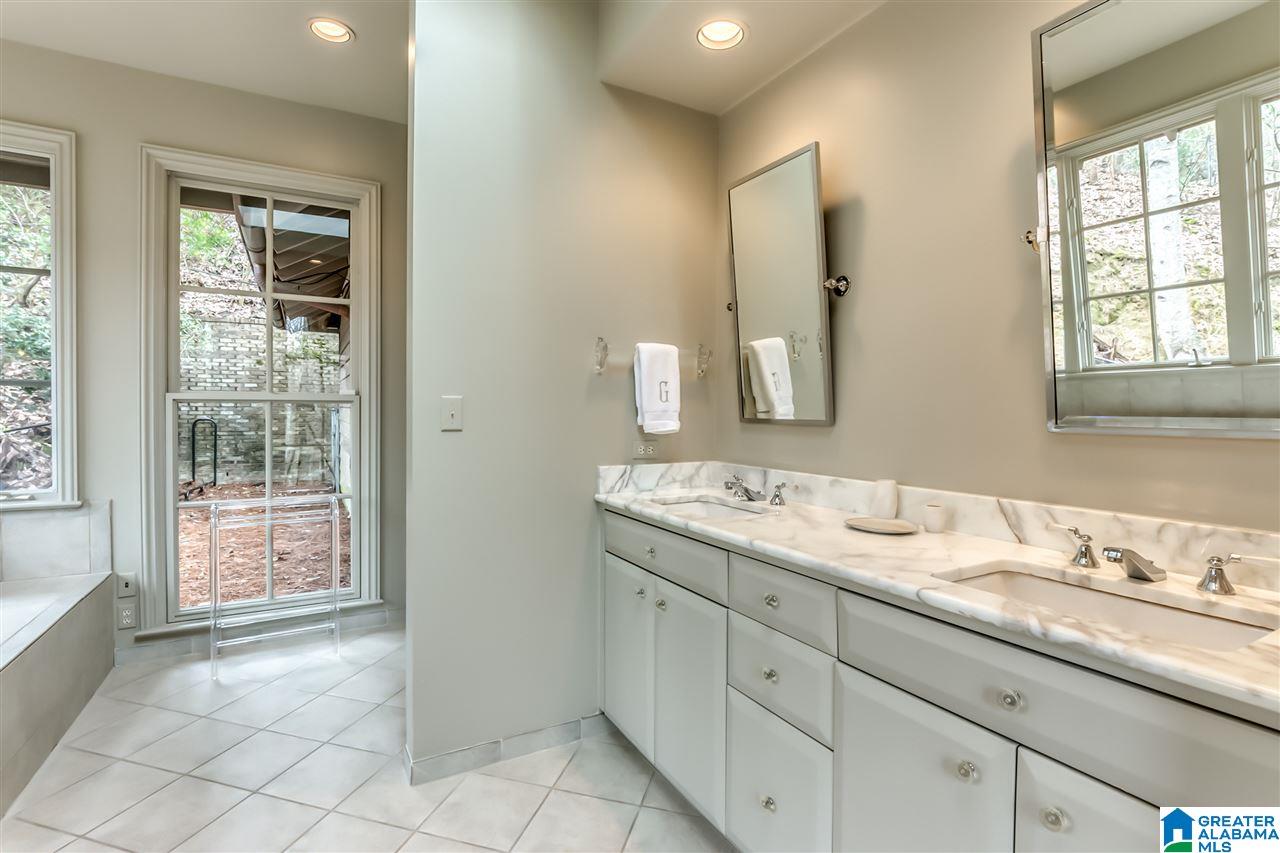 3455 Cherokee Road Birmingham, AL 35223 - Photo 37 of 47