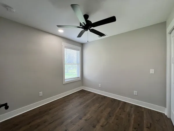 $1,999 | 101 Portland Boulevard, Portland, TN 37148