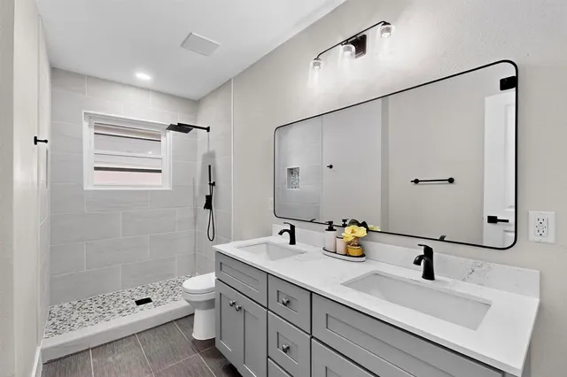 $5,500 | 10132 Medlock Drive, Dallas, TX 75218