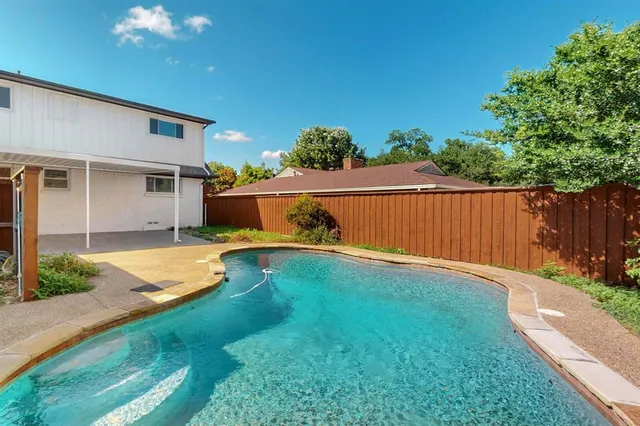 $5,500 | 10132 Medlock Drive, Dallas, TX 75218