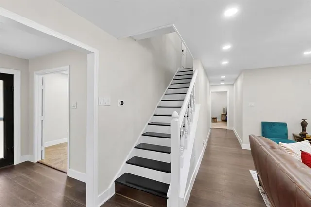 $5,500 | 10132 Medlock Drive, Dallas, TX 75218