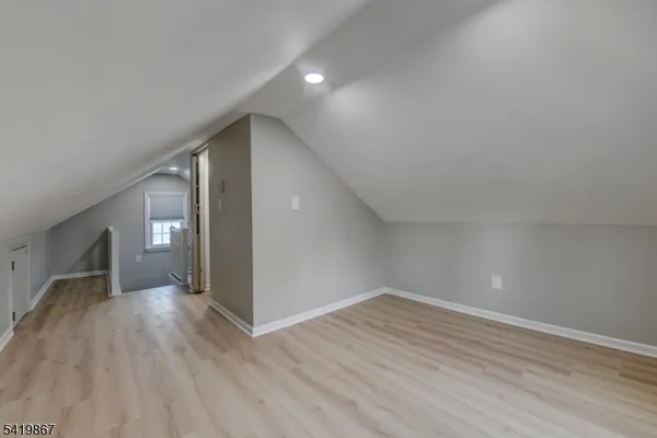 $2,550 | 16 Sherman Avenue, Unit 2, Morris Plains, NJ 07950