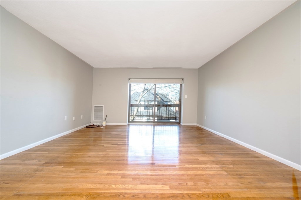 41 Centre Street, Unit 403 Brookline, MA 02446 - Photo 5 of 21