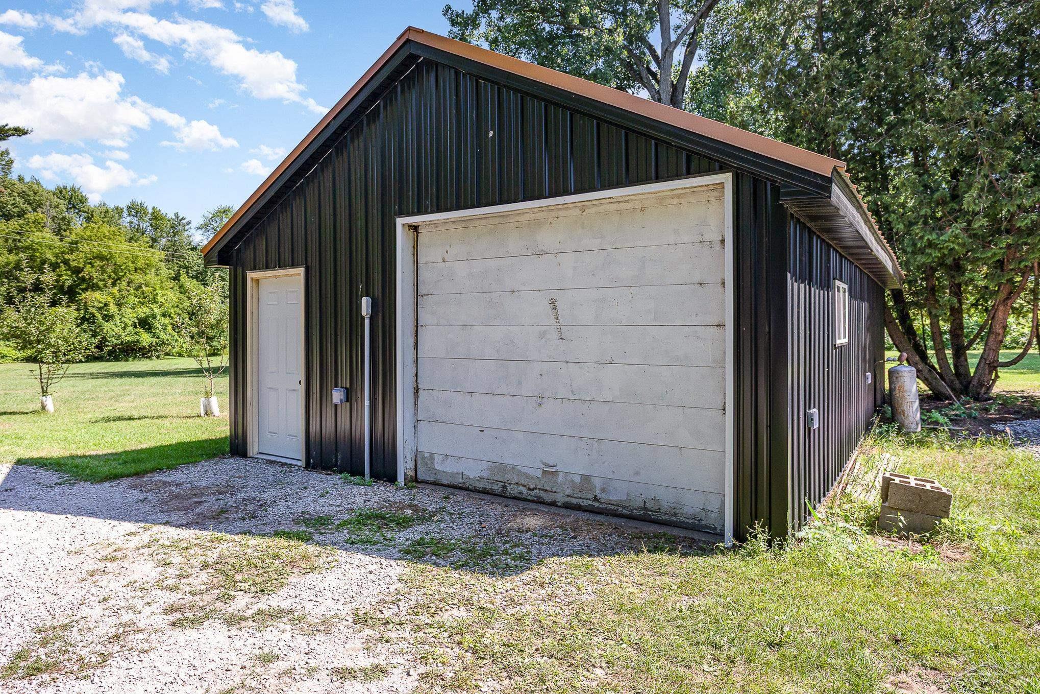 2224 Arenac State Road, Unit 5 Standish, MI 48658 - Photo 14 of 18