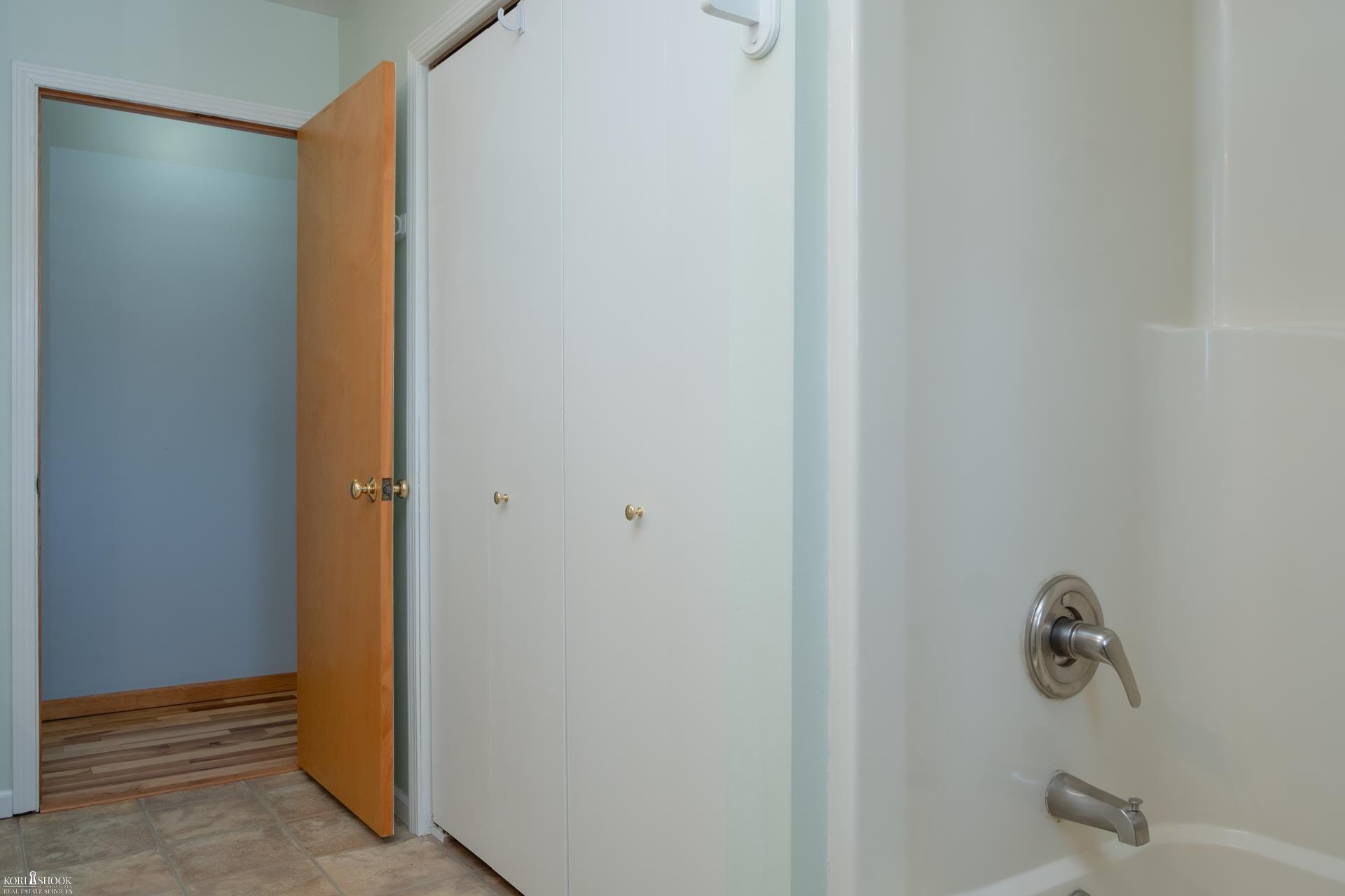 649 Busha Road Owosso, MI 48867 - Photo 29 of 54 50169223-869b7d6b-863b-459e-8918-4da15d5e4f4d.JPG