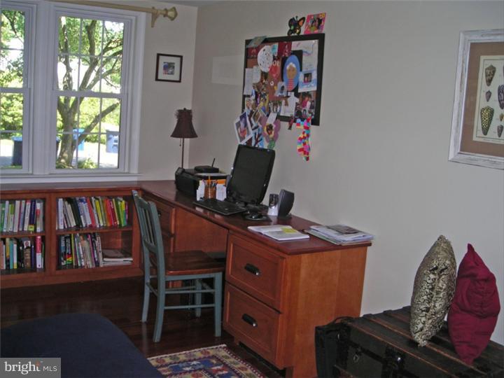729 Fern Road Glenside, PA 19038 - Photo 13 of 25 Office / Study