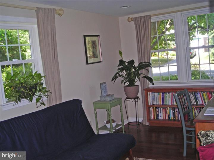 729 Fern Road Glenside, PA 19038 - Photo 14 of 25 Office / Study