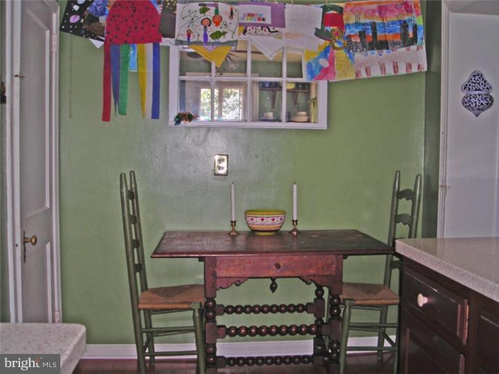 729 Fern Road Glenside, PA 19038 - Photo 18 of 25 Kitchen