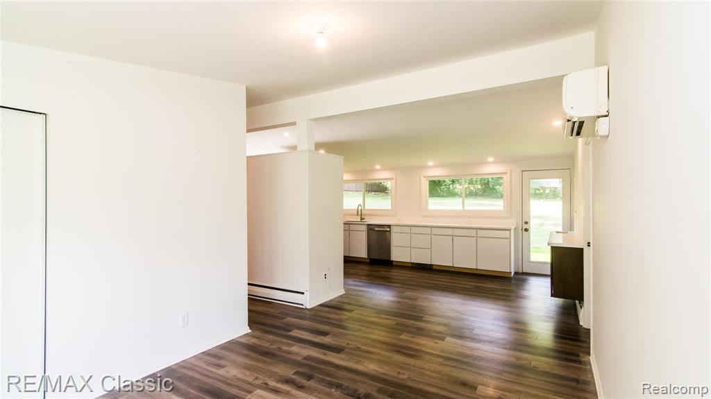 29726 Highmeadow Road Farmington Hills, MI 48334 - Photo 21 of 52