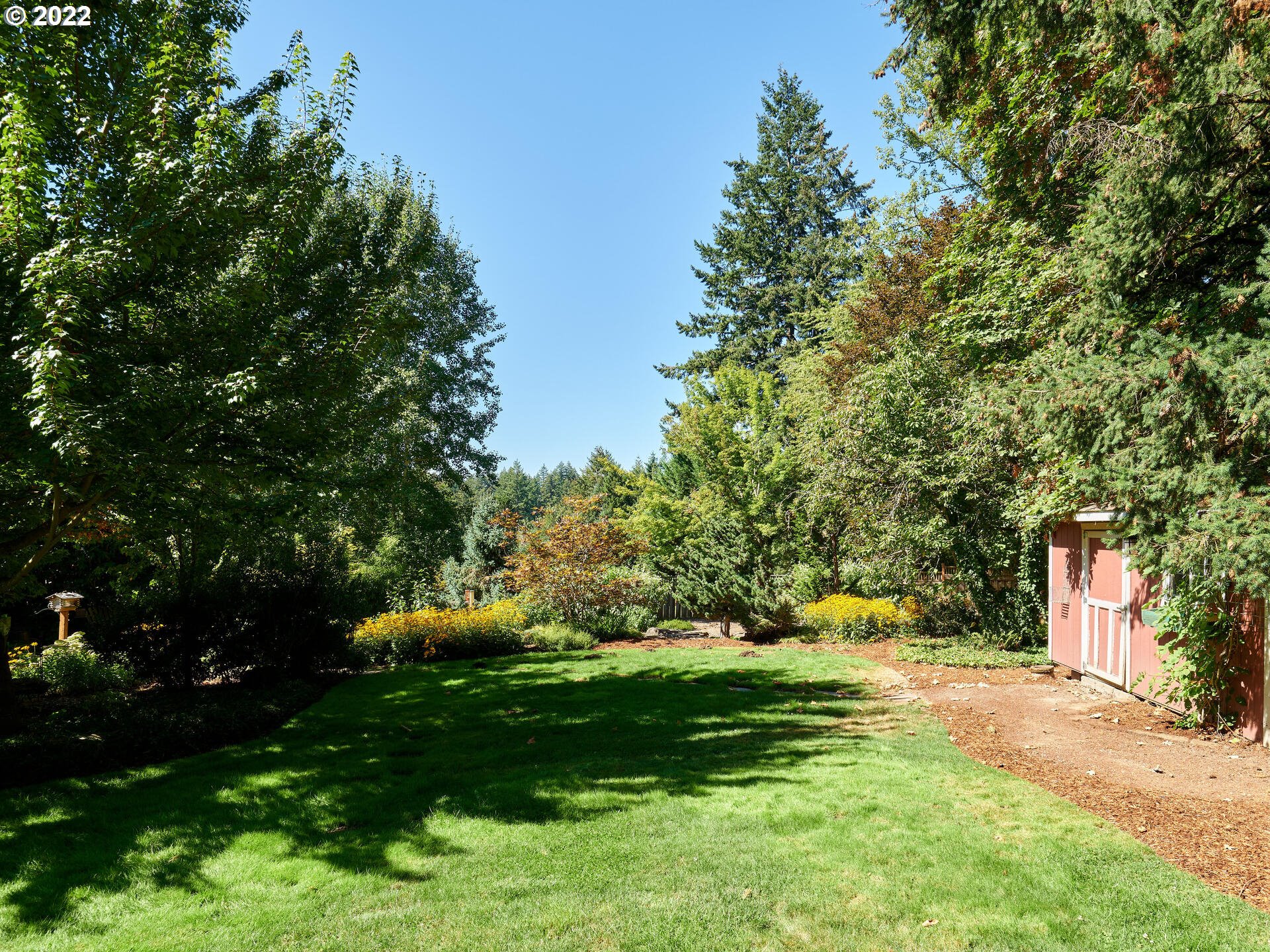 4825 Southwest Evans Street Portland, OR 97219 - Photo 29 of 32 a view of a yard in front of the house