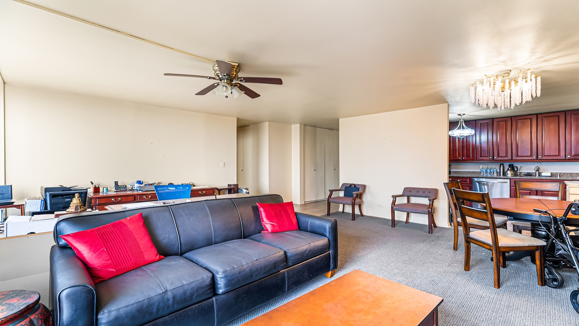 5455 North Sheridan Road, Unit 3306 Chicago, IL 60640 - Photo 5 of 20