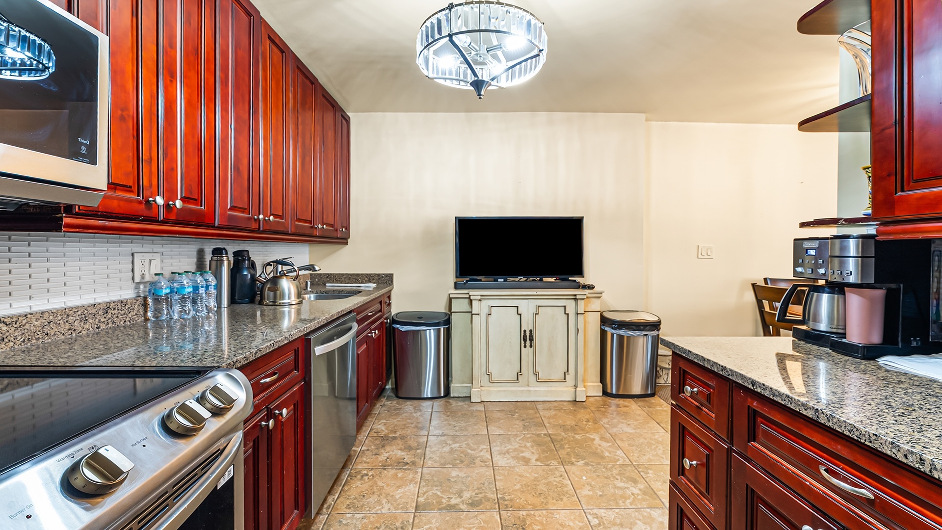 5455 North Sheridan Road, Unit 3306 Chicago, IL 60640 - Photo 8 of 20