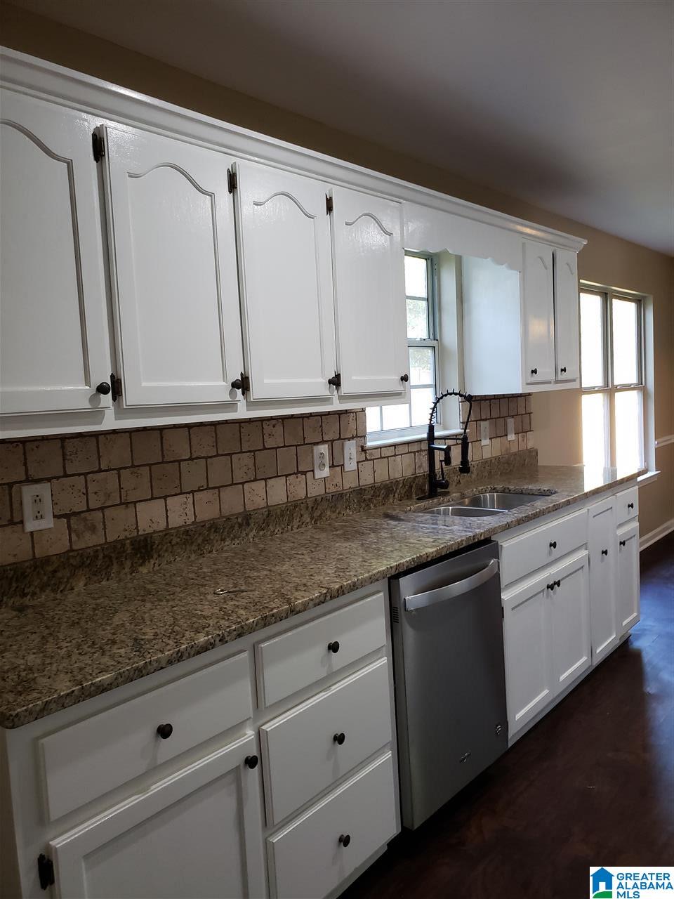 117 Spring Place Alabaster, AL 35007 - Photo 9 of 31