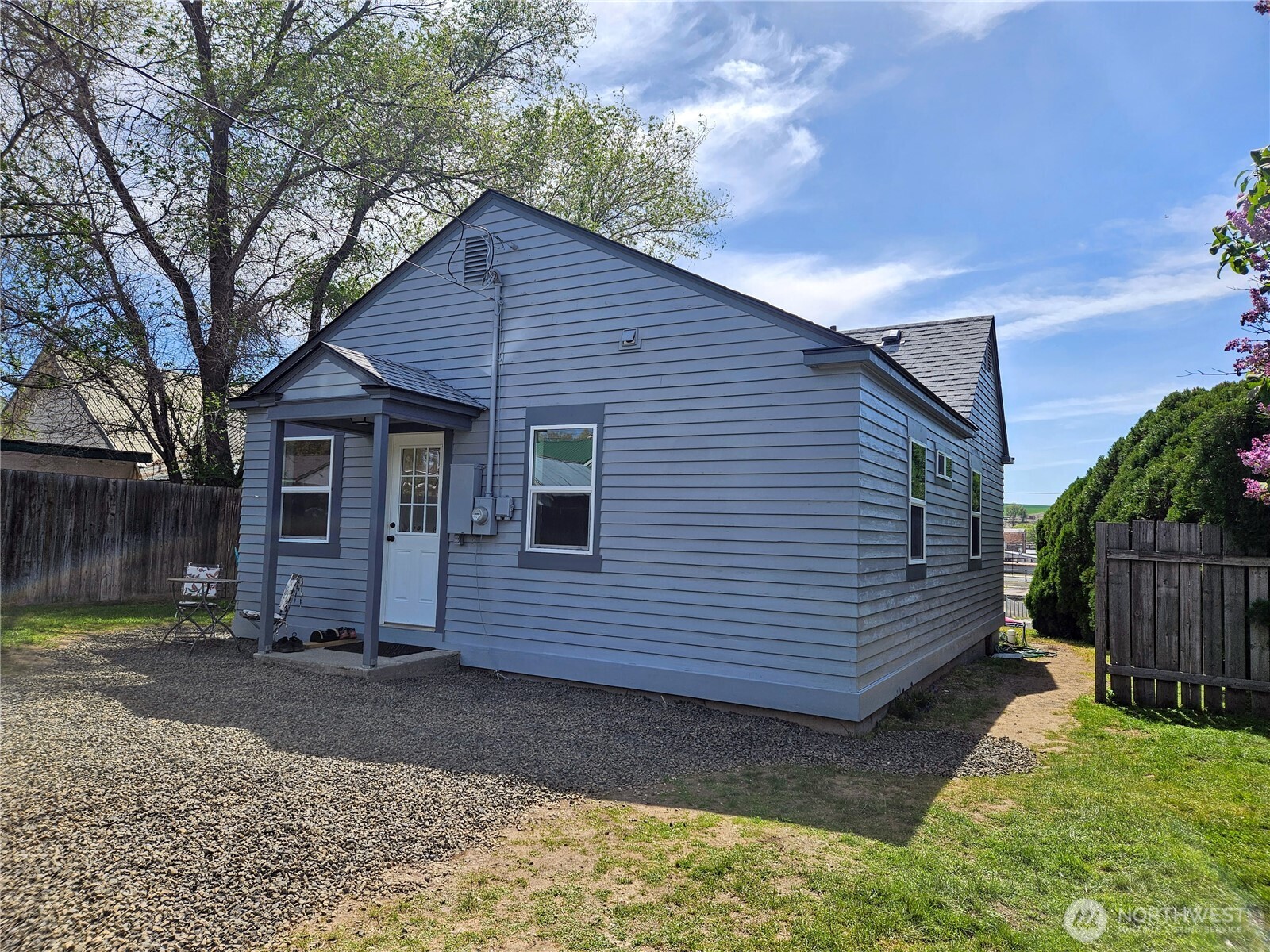 108 West 3rd Street Lind, WA 99341 - Photo 29 of 29 a view of a house with a yard