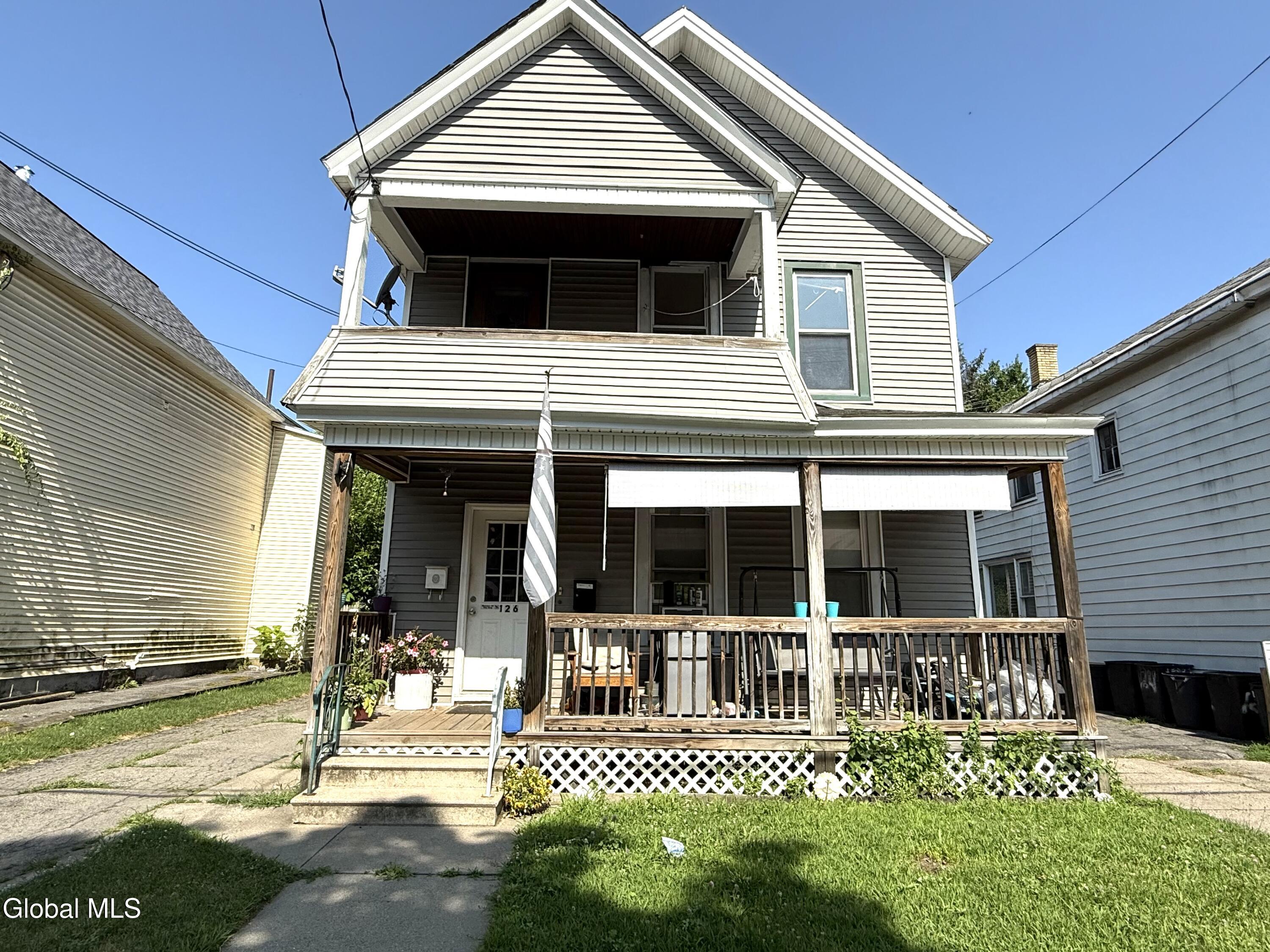 126 Prospect Street, Unit 2 Schenectady, NY 12308 - Photo 1 of 13 IMG_4057