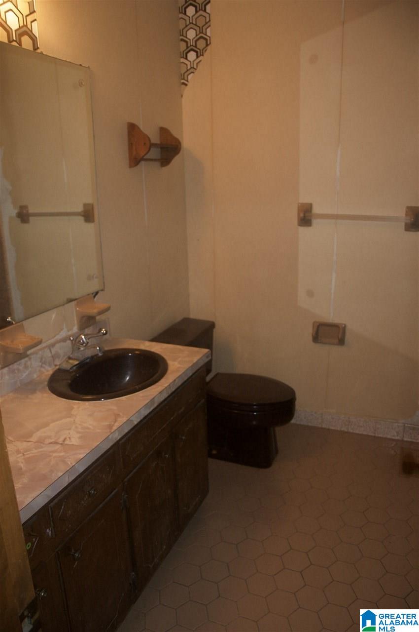 442 13th Place Pleasant Grove, AL 35127 - Photo 7 of 17