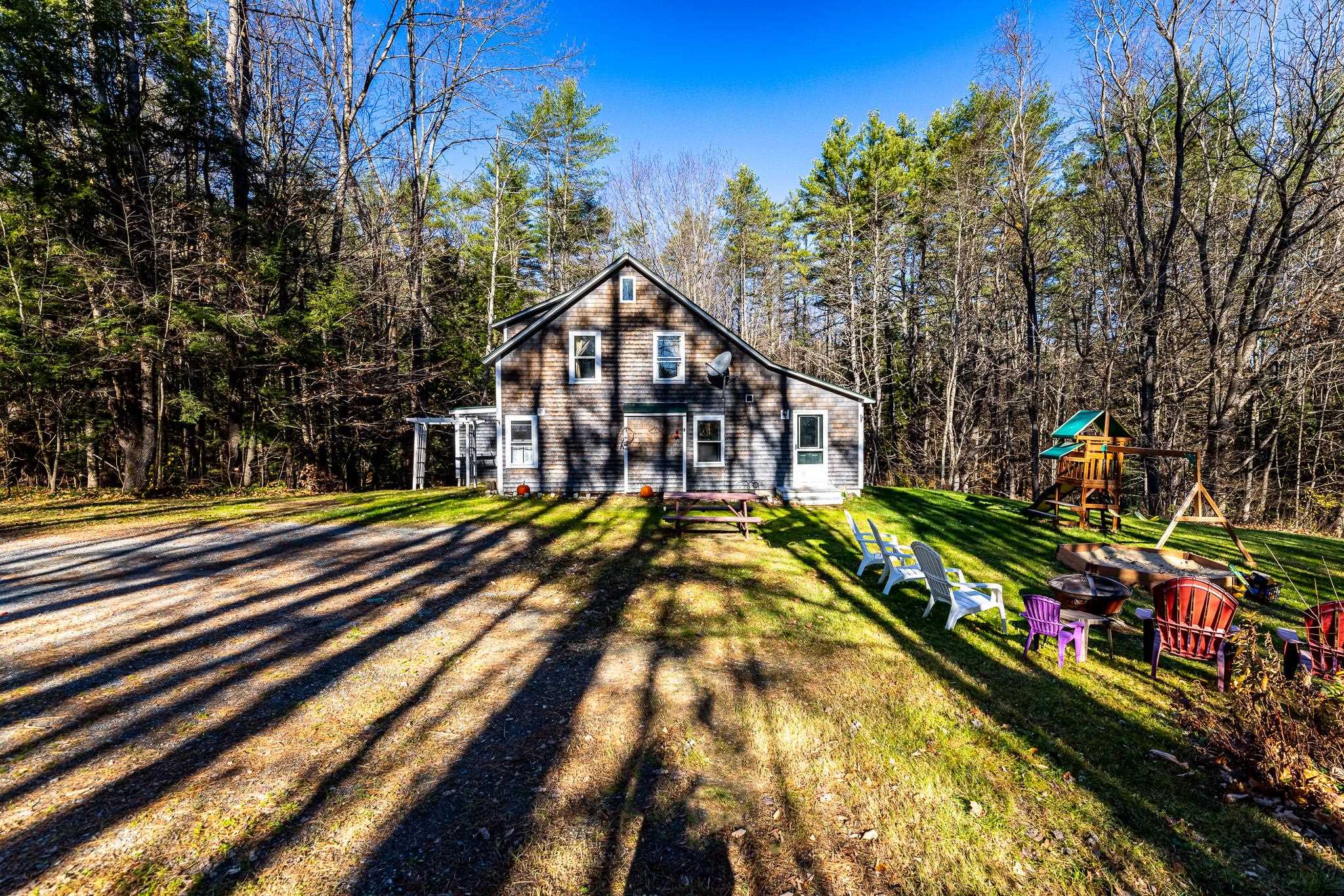 27 Bullock Road Norwich, VT 05055 - Photo 2 of 24