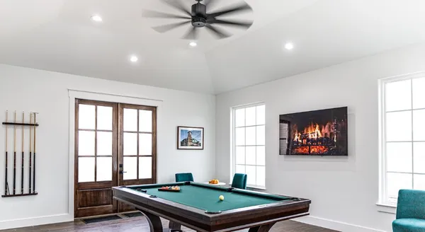 $2,490 | 9910 Kilkenny Street, Rosharon, TX 77583