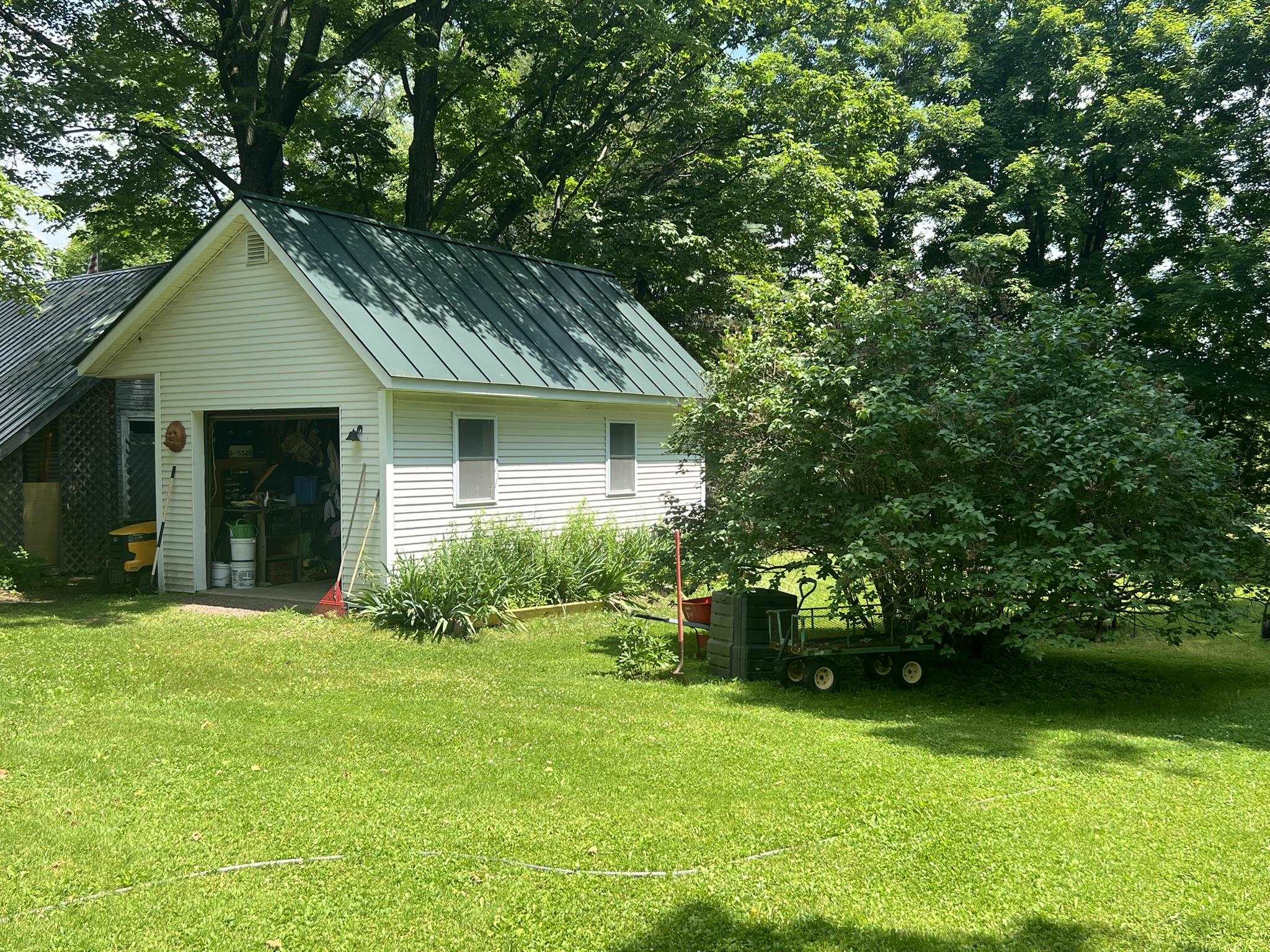 376 Highway 15 Jericho, VT 05465 - Photo 8 of 48