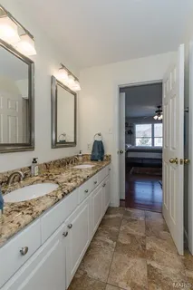 $1,265,000 | 2029 Brook Hill Lane, Chesterfield, MO 63017