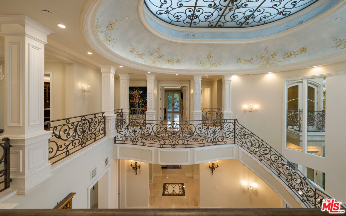 718 North Rodeo Drive Beverly Hills, CA 90210 - Photo 17 of 51