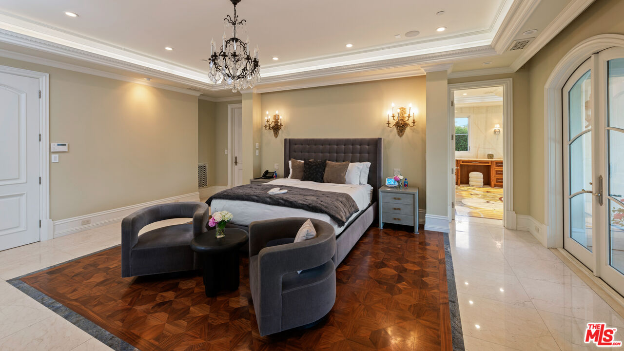 718 North Rodeo Drive Beverly Hills, CA 90210 - Photo 19 of 51