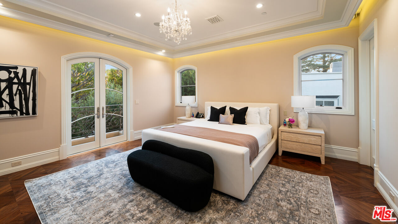 718 North Rodeo Drive Beverly Hills, CA 90210 - Photo 24 of 51